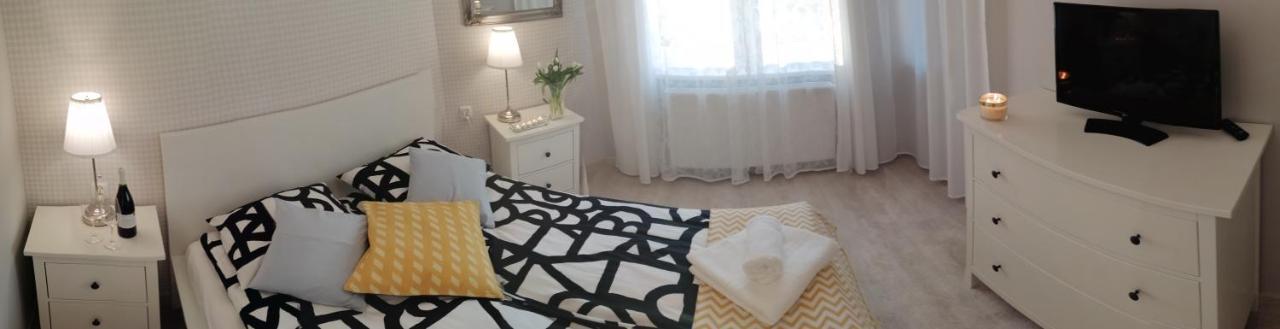 Cicha Przystan - Apartamenty Wyspa Solna Kolobrzeg Bagian luar foto