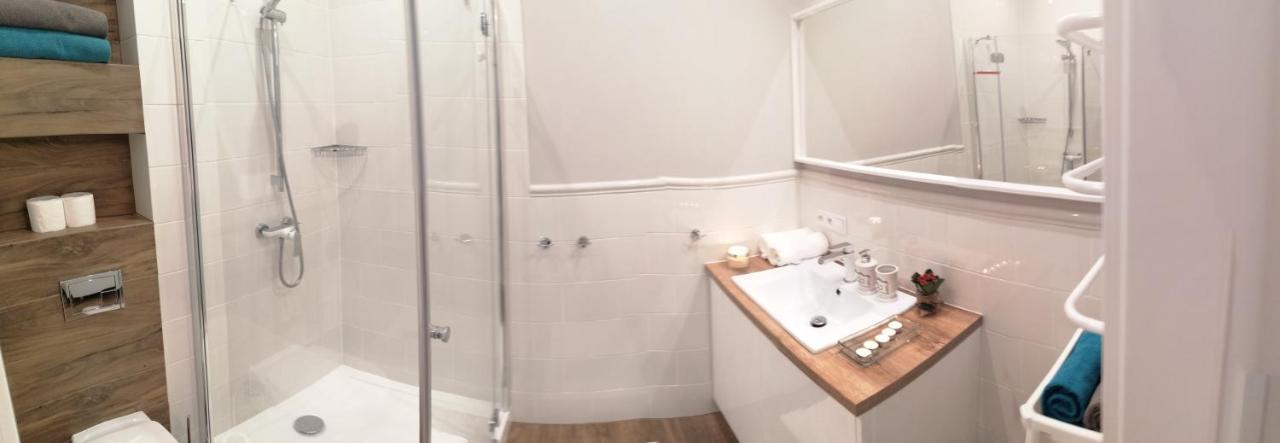 Cicha Przystan - Apartamenty Wyspa Solna Kolobrzeg Bagian luar foto