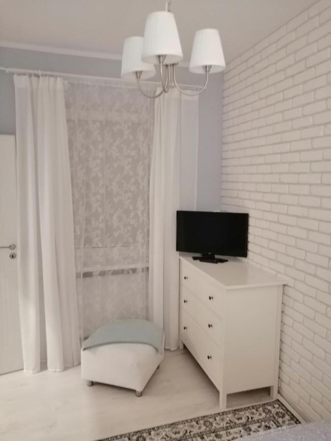 Cicha Przystan - Apartamenty Wyspa Solna Kolobrzeg Bagian luar foto